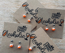Fjanart örhängen med orienteringsskärm