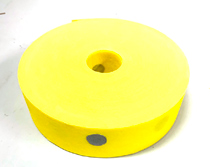 Papperssnitsel gul med 6 mm med reflexprickar
